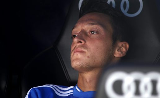 «Terremoto» Özil: equipo y afición, molestos por su venta