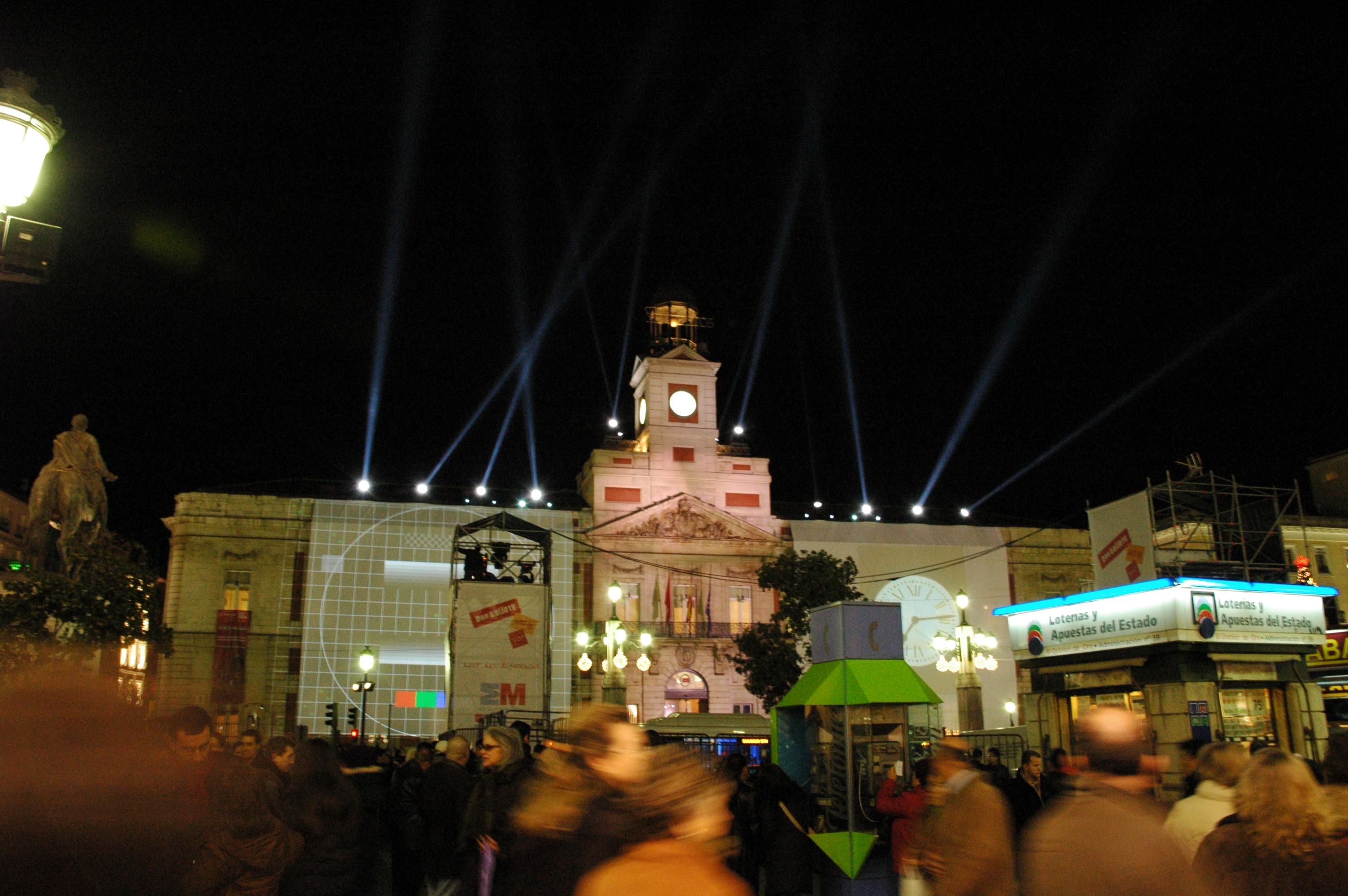 Por qué se toman las 12 uvas en la Puerta del Sol